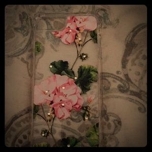 Selling IPhone 6 Plus case. Never been use